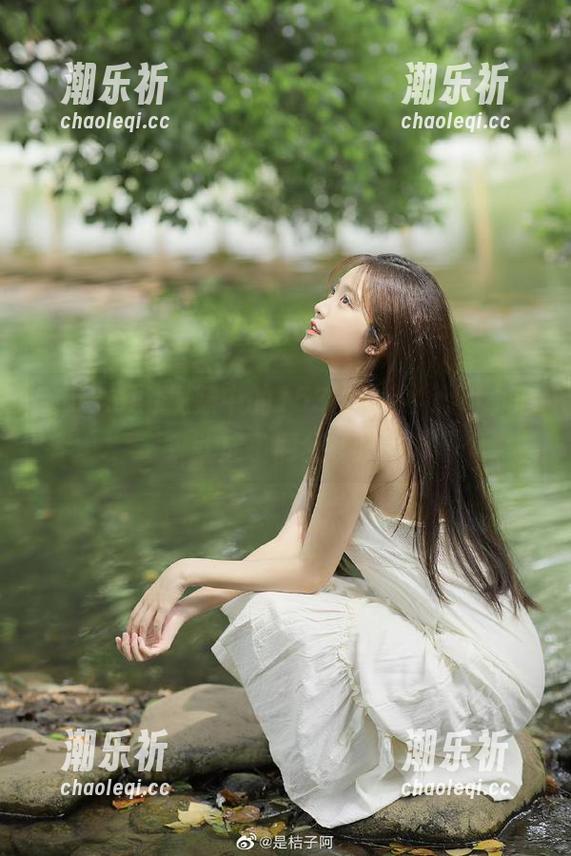 153.sk 视频中的153.sk,小心不小心就成了网红了!