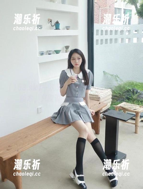 一次又一次点开153.sk的iOS版本，只能说，是我啥都没错过？