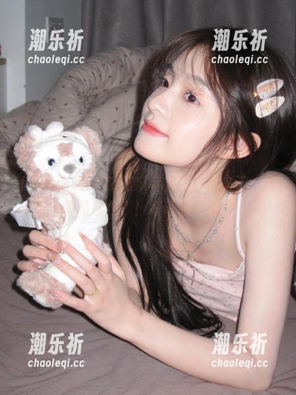 17c吃瓜 17c吃瓜苹果版终于来了,这神马操作?!好奇害死猫!