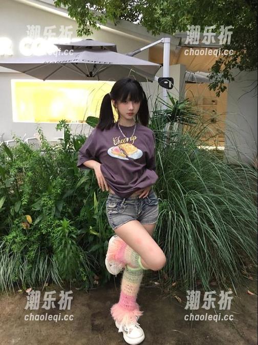 “17c吃瓜”视频合集：不看你配不上这份“脑洞大开”的乐趣