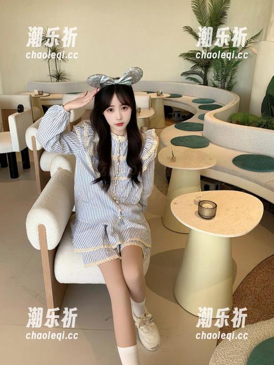 17吃瓜 17吃瓜com:收割所有资源,让闲聊瞬间高大上!
