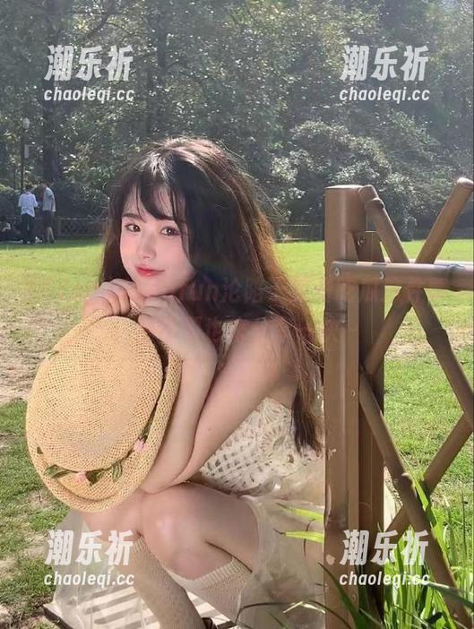 51cgfun沦陷于免费吃瓜这件事，要不要也来分享一块～