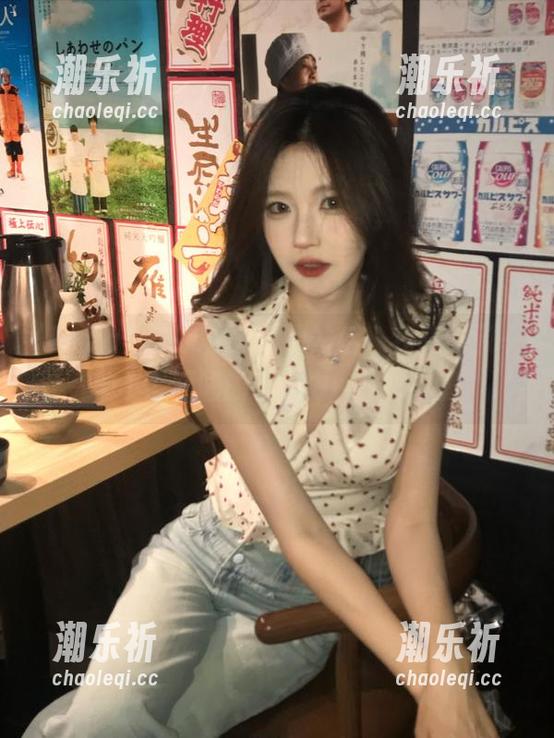 进入51cg4网站后，我感到了一种不言而喻的吸引力，太妙了！