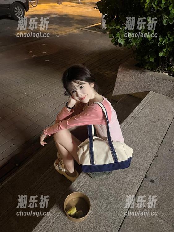 导航变身瓜田小议论，51吃瓜tv的日常生活！