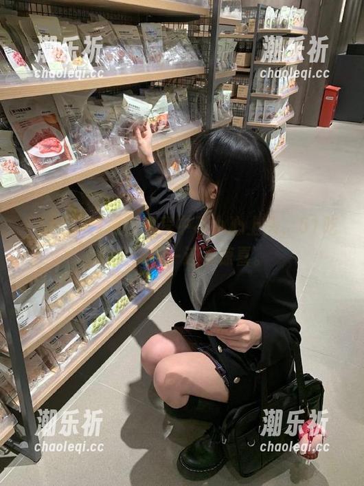 观看过程中不小心上头，51吃瓜又带来一连串惊喜。