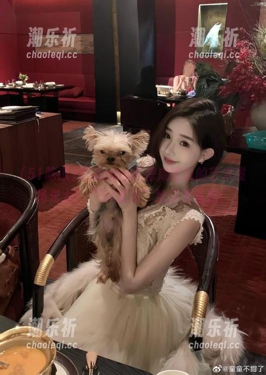 这款app能把咸吃瓜的艺术发扬光大？“51吃瓜”给你看直播！