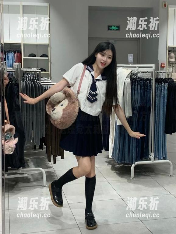 登录91icgcom时我就想，今天会不会有个鬼畜级别的瓜糖在前方等着我，这感觉太刺激了吧？