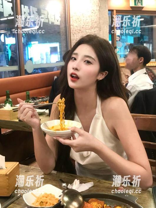 一如既往，91吃瓜网址带来热辣爆料，别说我没提醒你！