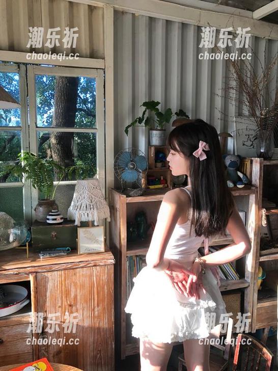 www.fuli 一脚踏进www.fuli24.lv发布的瓜地,没想到葱盟到了这么多花样呢