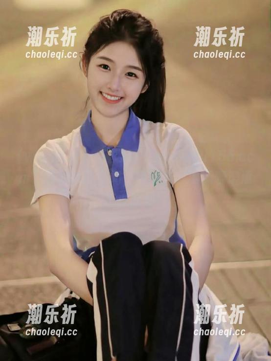 一键收藏“www.hl155.ccm”里的八卦趣闻，可以为你的无聊增添不少调料！