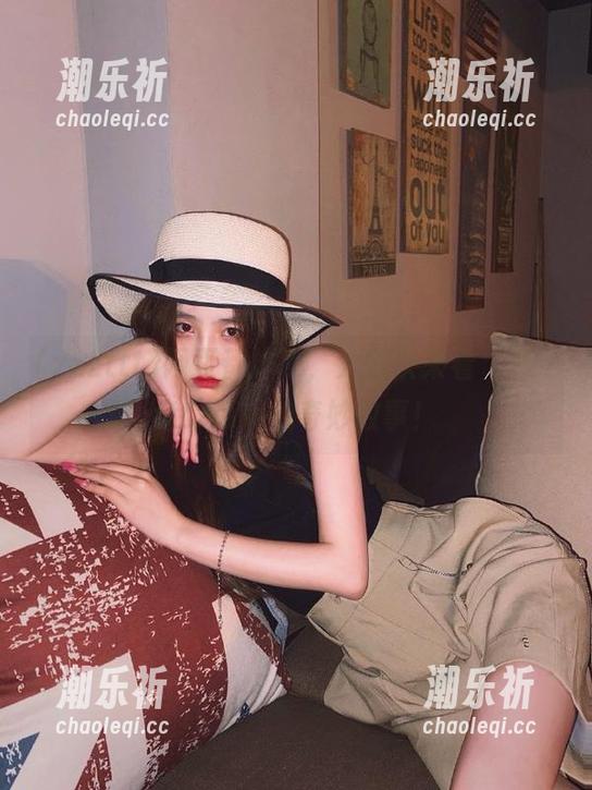 网页都炸了，大家快来看“zzzttt.su”的奇妙故事！