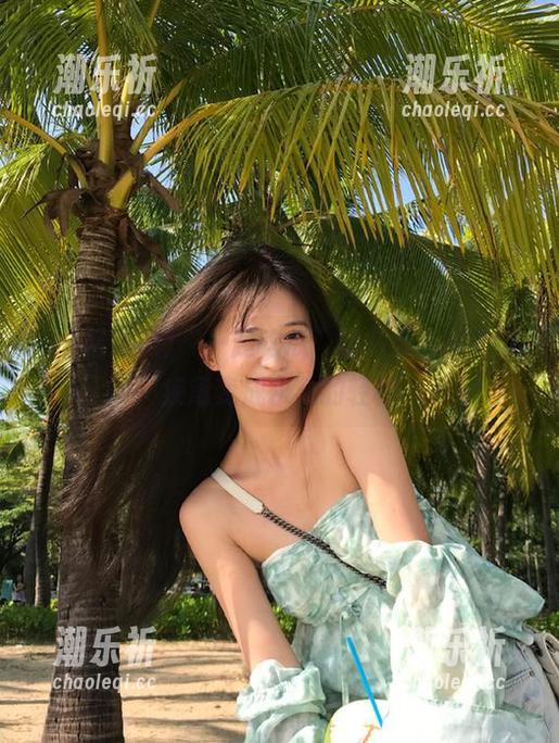 “一起吃瓜”的八卦，瞬间让疲惫变成永久的轻松