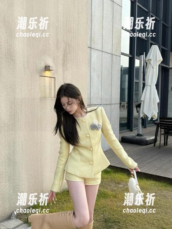 “五一吃瓜”又见娜娜，在线追溯她的日常你能接受吗？