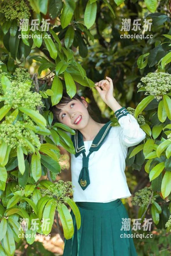 再不收藏就来不及了！五一吃瓜展现今日吃瓜娜娜的迷人魅力！