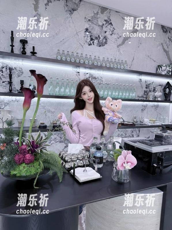 吃瓜网又开新场，登录就能看到惊人的爆料？不太相信但想试试！