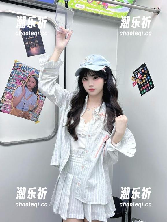 吃瓜网址发布：在线吃瓜，这种冲动，心里乱糟糟的