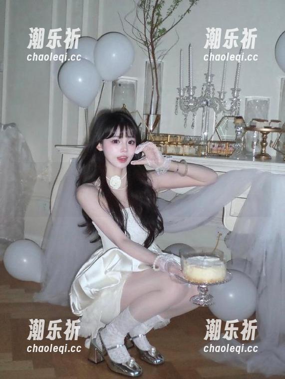黑料fun消费我脑浆，想要的只是在我要吃瓜网永驻。