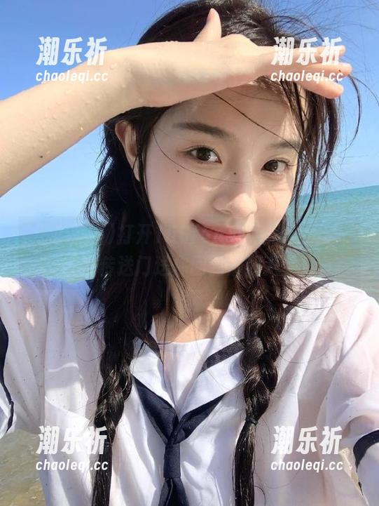 打开166fun.热点黑料入口，神奇传送门送你回到最狠八卦！