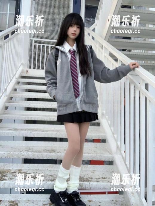 点击之后，会有彩蛋！黑料不打烊网页版视频好想打开！