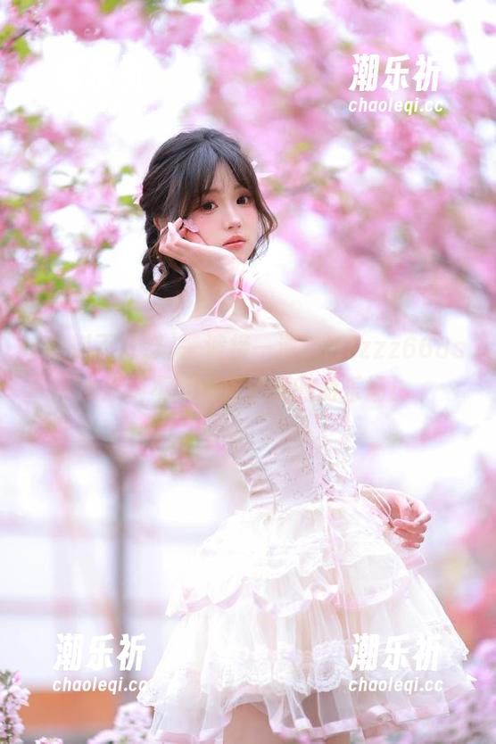 一波接一波，tttzzz668su黑料不打烊直达我的游乐场！