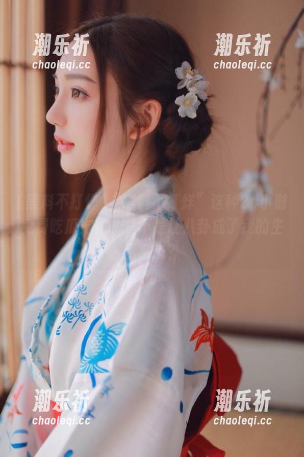 黑料不打烊 “黑料不打烊”这种24小时免费吃瓜方式,是不是让八卦成了我的生活常态?