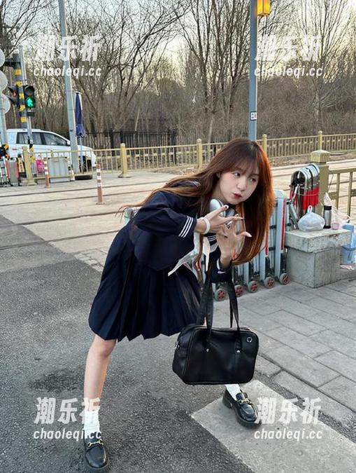 加载中...黑料不打烊网页像是在考验我的耐性，2025年等你哦