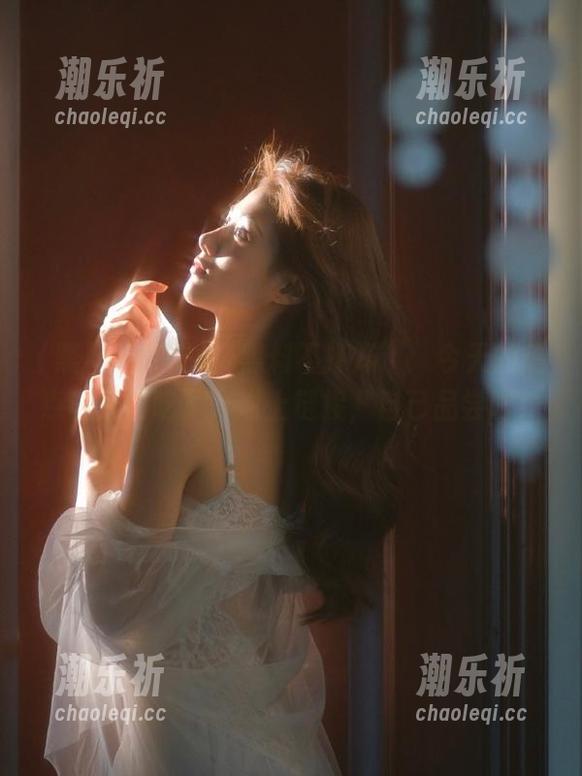 “黑料不打烊”：今天的热点也太难吃了，附上链接，自己品尝吧！