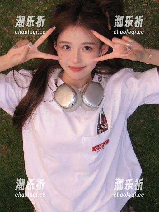 黑料不打烊 导航指哪,黑料不打烊;热门事件,一个人也能吃得尽兴!