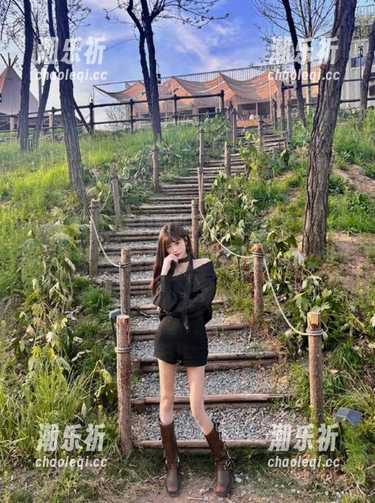 黑料网址 黑料网址又来了新鲜更新,满屏的八卦,感觉融入了一个小gossip世界。