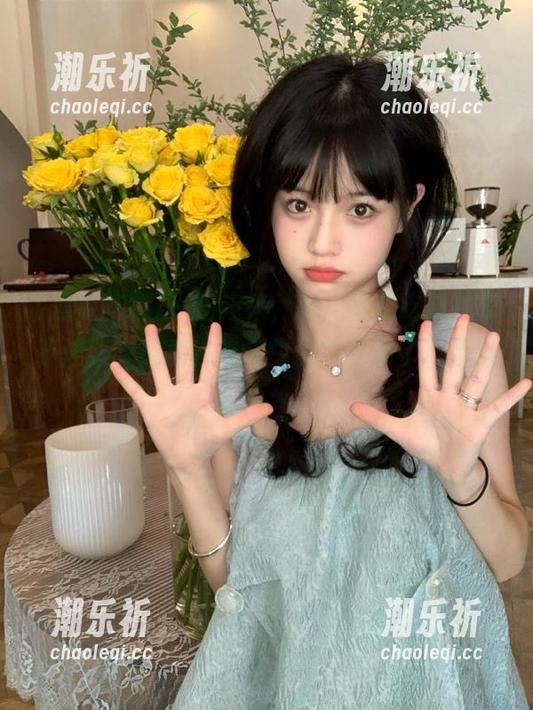 黑瓜吃料 一路走来,和“黑瓜吃料”永不迷路,感觉在吃瓜生涯中获得了心灵升华…